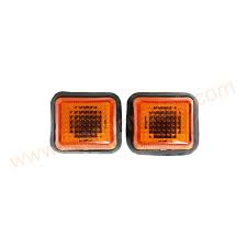 چراغ راهنما روی گلگیر جلو 405 و پرشیا و آردی با شماره فنی 10001245